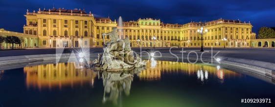 Bild på Schloss Schnbrunn Wien Nacht Panorama